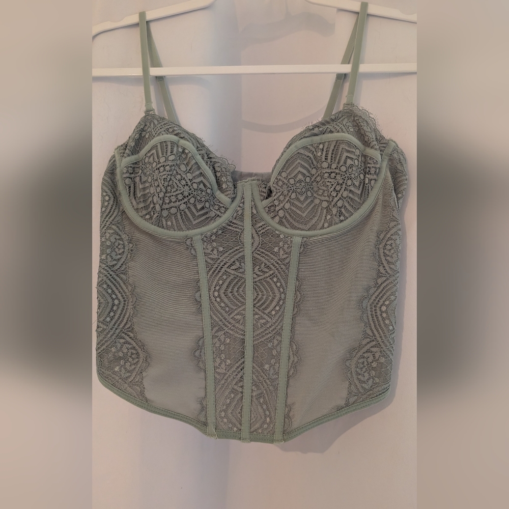 Garage Lace Corset Top - Picture 3 of 7